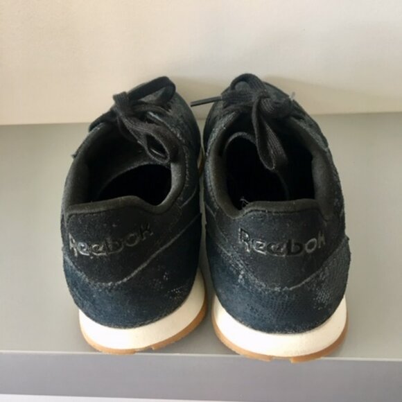 Reebok retro classic snake print suede sneaker size 8.5 - Picture 6 of 12